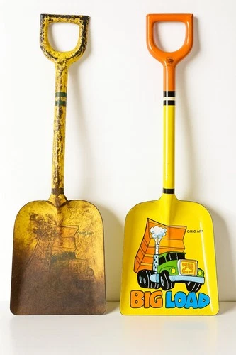 X2 Vintage 1970s Ohio Art Big Load Metal Toy Sand Shovel Tin Litho Kids Shovel