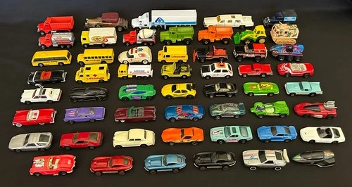 (50+) Vintage Hot Wheels Johnny Lightning & Matchbox Diecast Cars Trucks Lot!