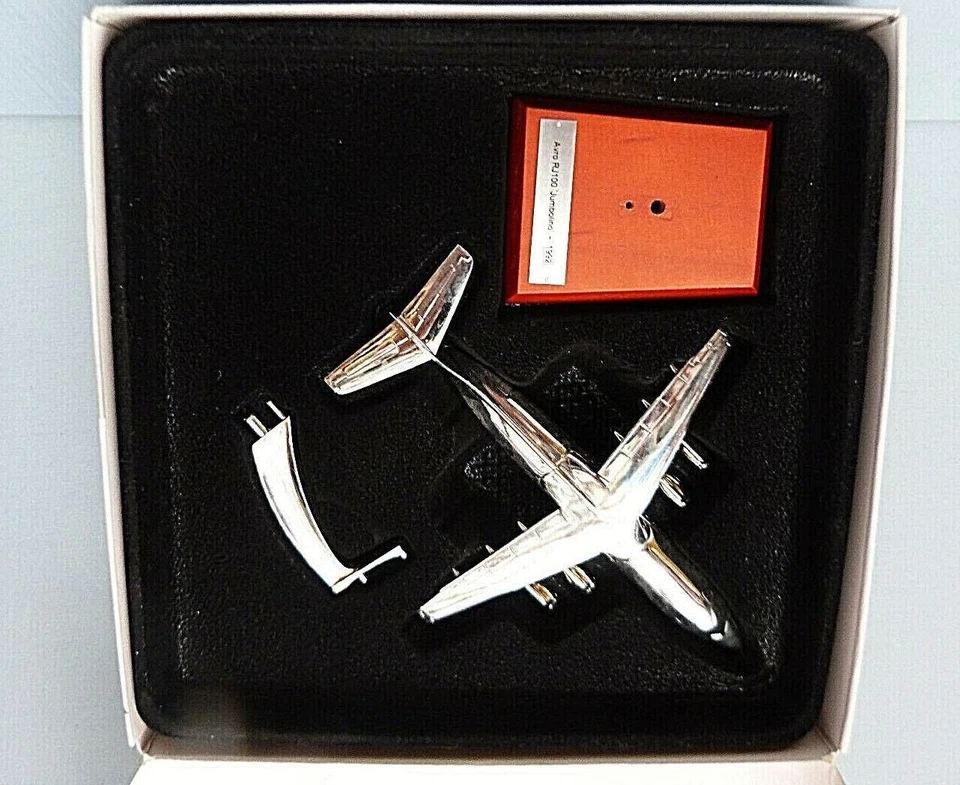 neun (9) ATLAS  Flugzeuge Silver Edition in OVP, M:  1 : 200 - Bild 4 von 4