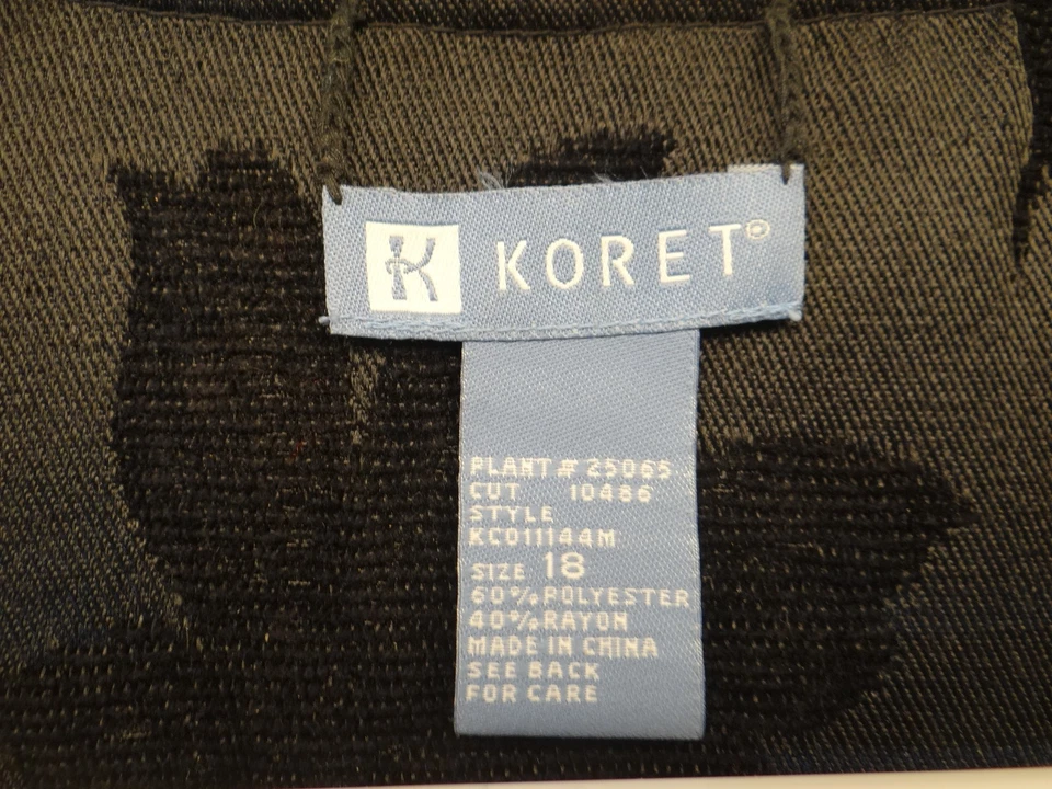 Koret Women's Size 18 Black and Brown Reversible Tapestry Jacket - Image 2 of 4