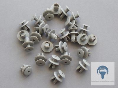 50x INNENVERKLEIDUNG BEFESTIGUNG CLIPS HALTER GRAU CADDY GOLF POLO VENTO LT T4 