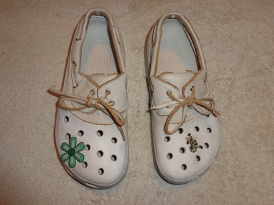 white crocs size 6 womens