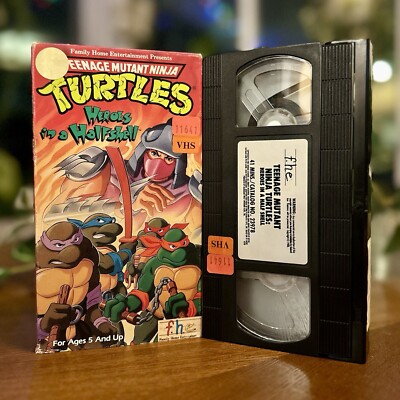 Teenage Mutant Ninja Turtles (Heroes In A Half Shell) 80s VHS TMNT