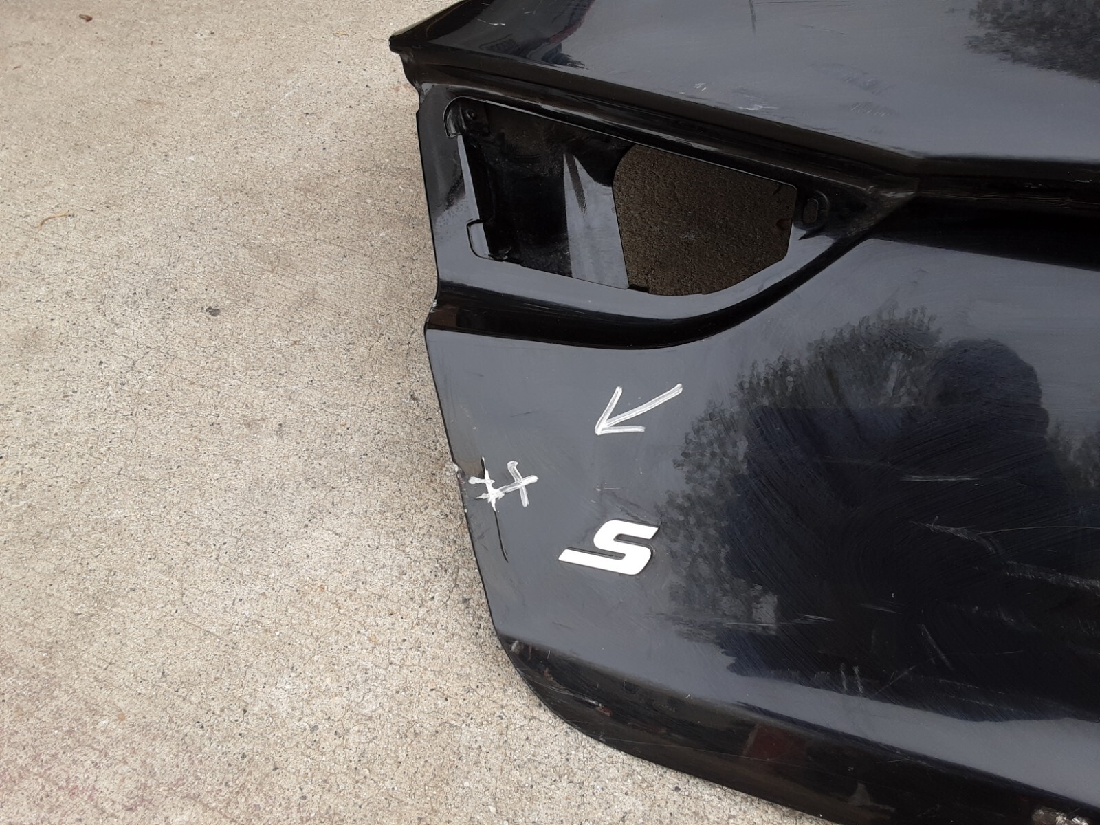 M156 14-17 Maserati Quattroporte Rear Trunk Lid Cover Assembly Black TL55