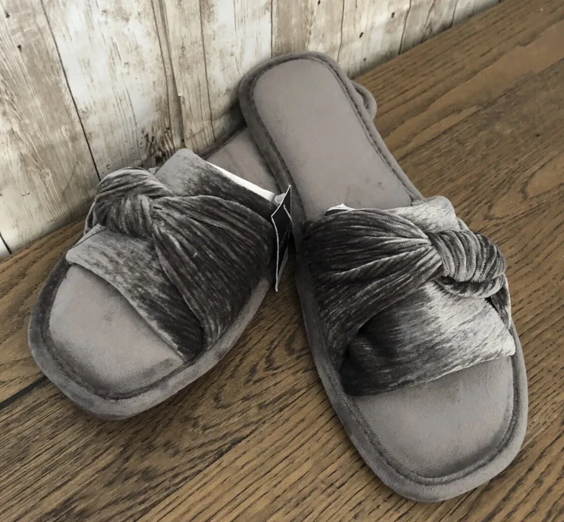 Next ladies 2025 slippers size 4
