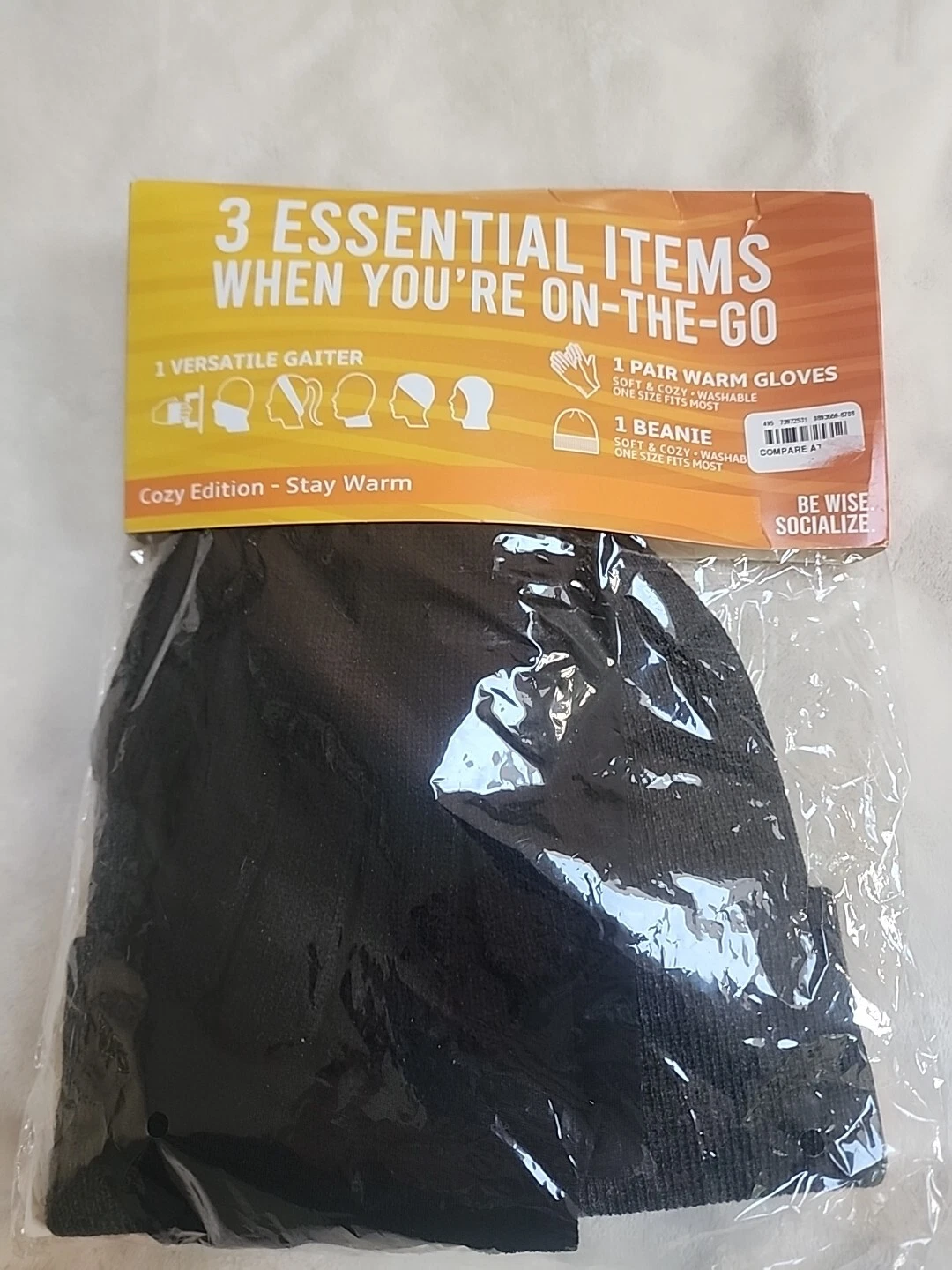 New/Sealed 3 piece Set Gloves/Beanie/Gaiter