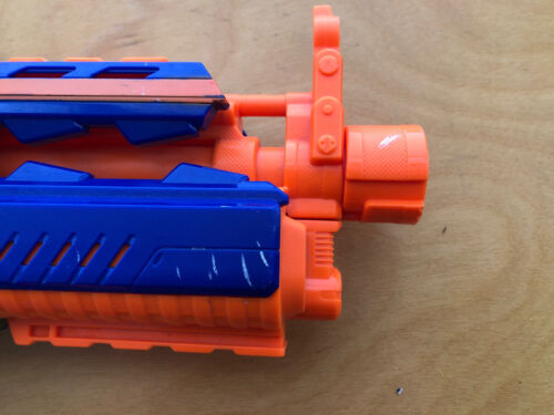 Nerf N-Strike Elite Rapidstrike CS-18 LOTTO di 2 w/2 18 Rnd Mags alimentato a batteria - Foto 3 di 10
