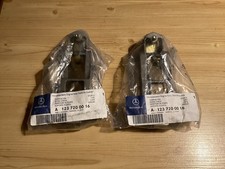2 x Original T&uuml;rhalter T&uuml;rfangband NOS Mercedes-Benz W123, A1237200016 !