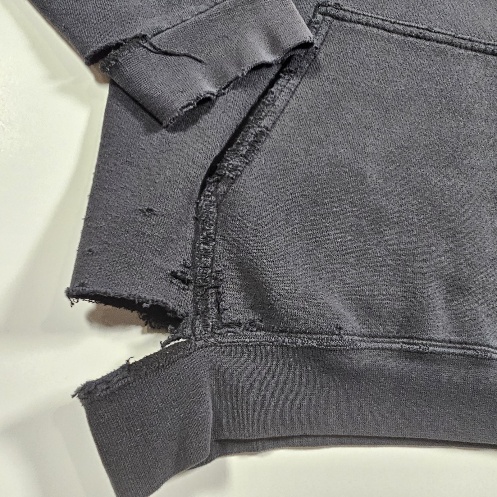  Vintage World Industries Rare Skateboard Hoodie Thrashed 2 Perfection Medium 