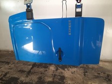 Porte arrière et accessoires Peugeot P4