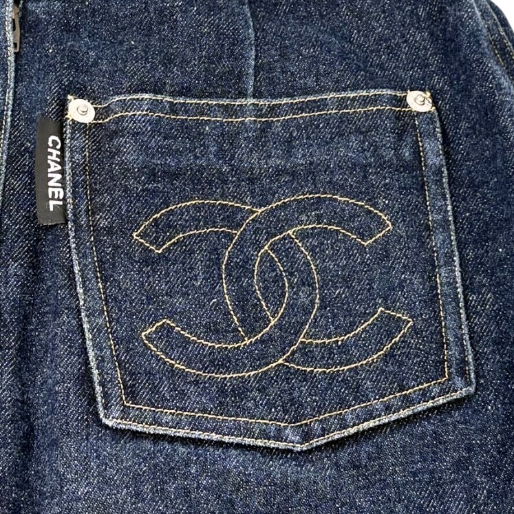 CHANEL Vintage 96P CC Mark Logo Denim Skirt #36 Dark Blue Yellow