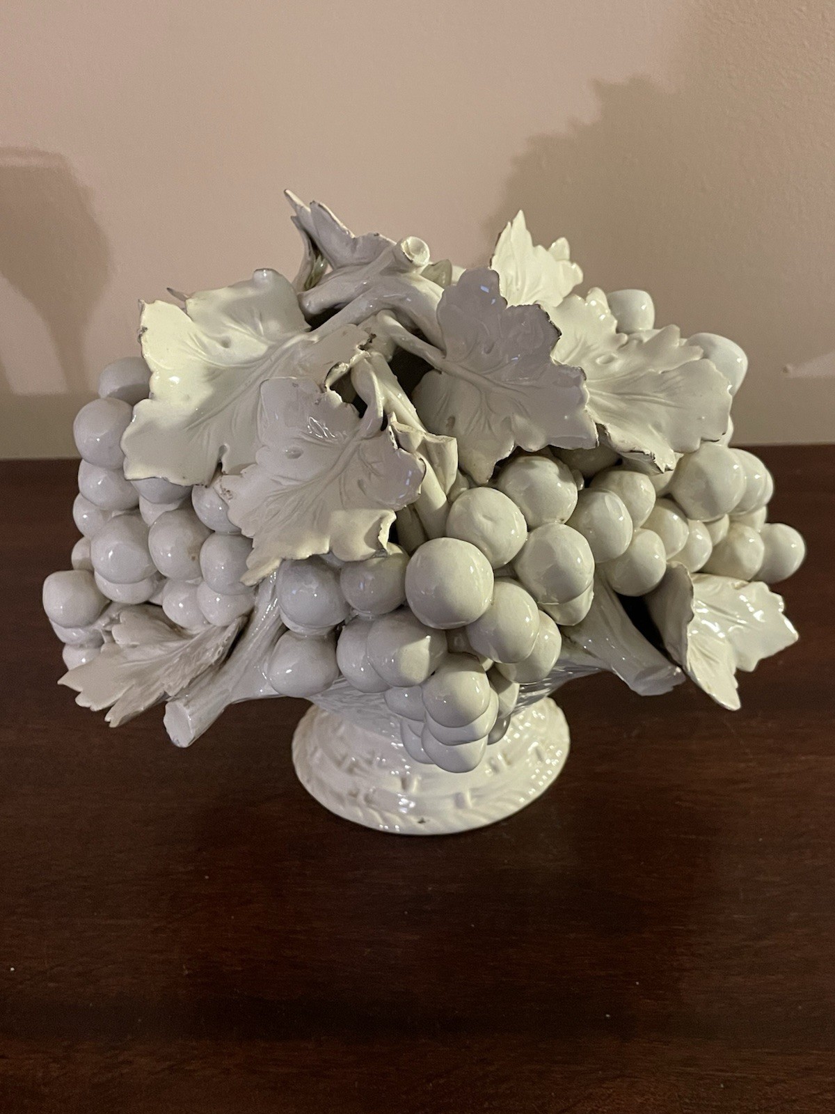 Lg Vintage 1950 Italian Blanc De Chine Porcelain Grape Centerpiece Retails $795