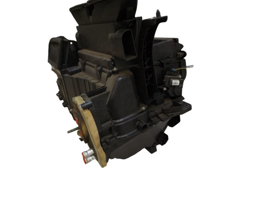 2004-2008 Chevrolet Malibu A/C Evaporator Core and Case Assembly Used OEM - Image 4 of 4