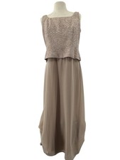 Alex Evenings Elegant Sleeveless Textured Lace Bodice Evening Gown size 12