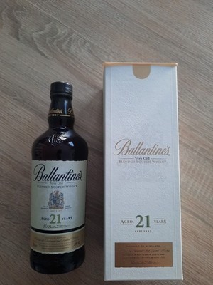 Ballantine's 21 Jahre VERY OLD Blended Scotch Whiskey, 0,7L Flasche, 40% Vol
