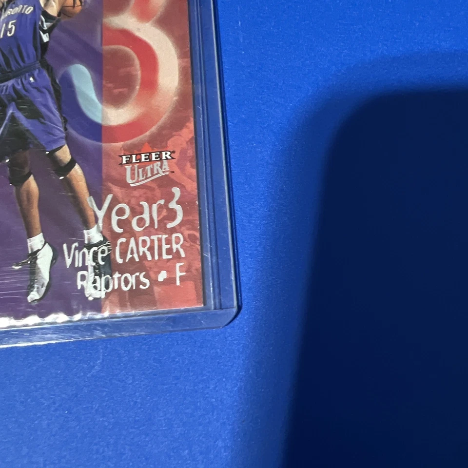 🔥2000-01 Fleer Ultra Basketball Year Three Vince Carter 9 YT RAPTORS🔥0128 - Image 2 of 4