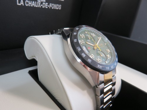 Gevril Men's 48316B Ascari Chronograph 43mm Green Dial Two Toned Date Watch - Picture 4 of 11