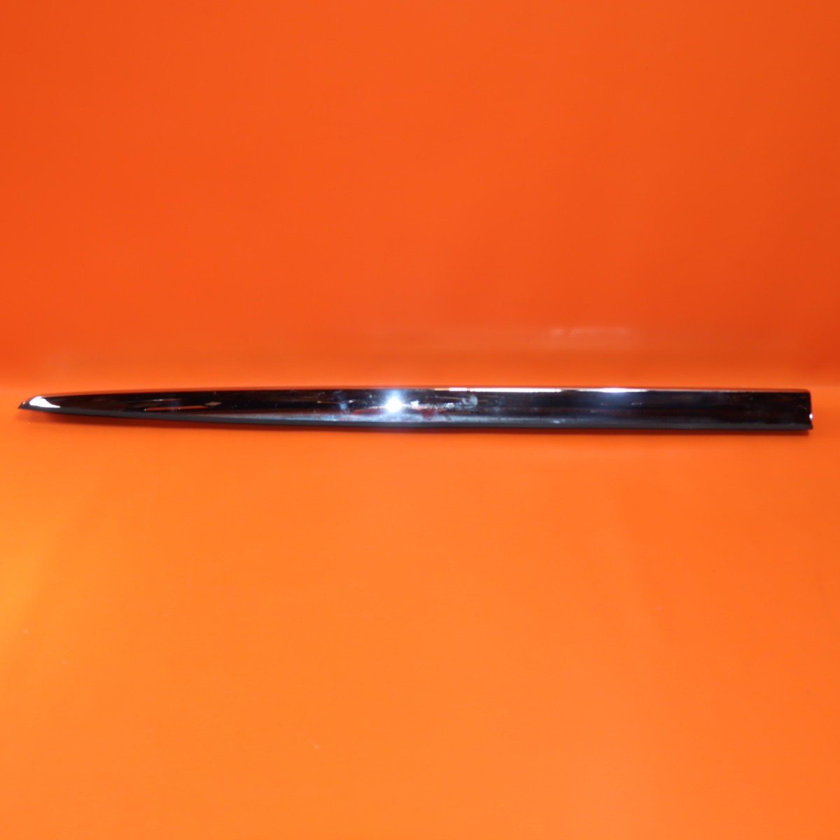 ROLLS ROYCE CULLINAN DOOR MOLDING LEFT REAR 2017-2021 2022 2023 51137448579 OEM