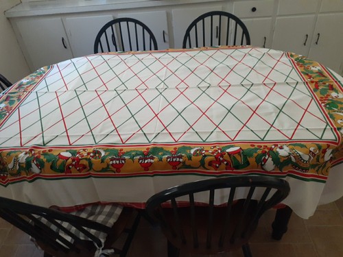 Christmas Tablecloth, Christmas Table Cloth 60 In X 84 In - Picture 4 of 7