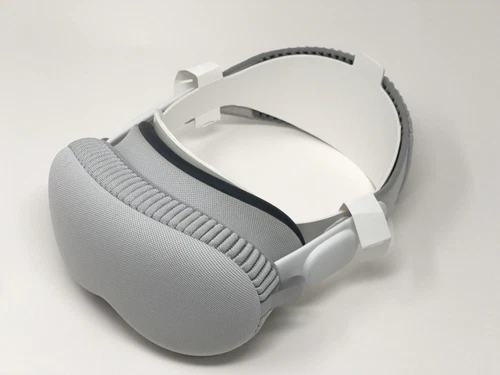 Apple Vision Pro 256GB Standalone VR Headset - White - New Condition