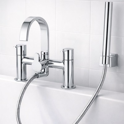 Risco Bad & Dusche Mischbatterie Chrom - Doppelhebel Wasserhahn mit Mobilteil & Schlauch