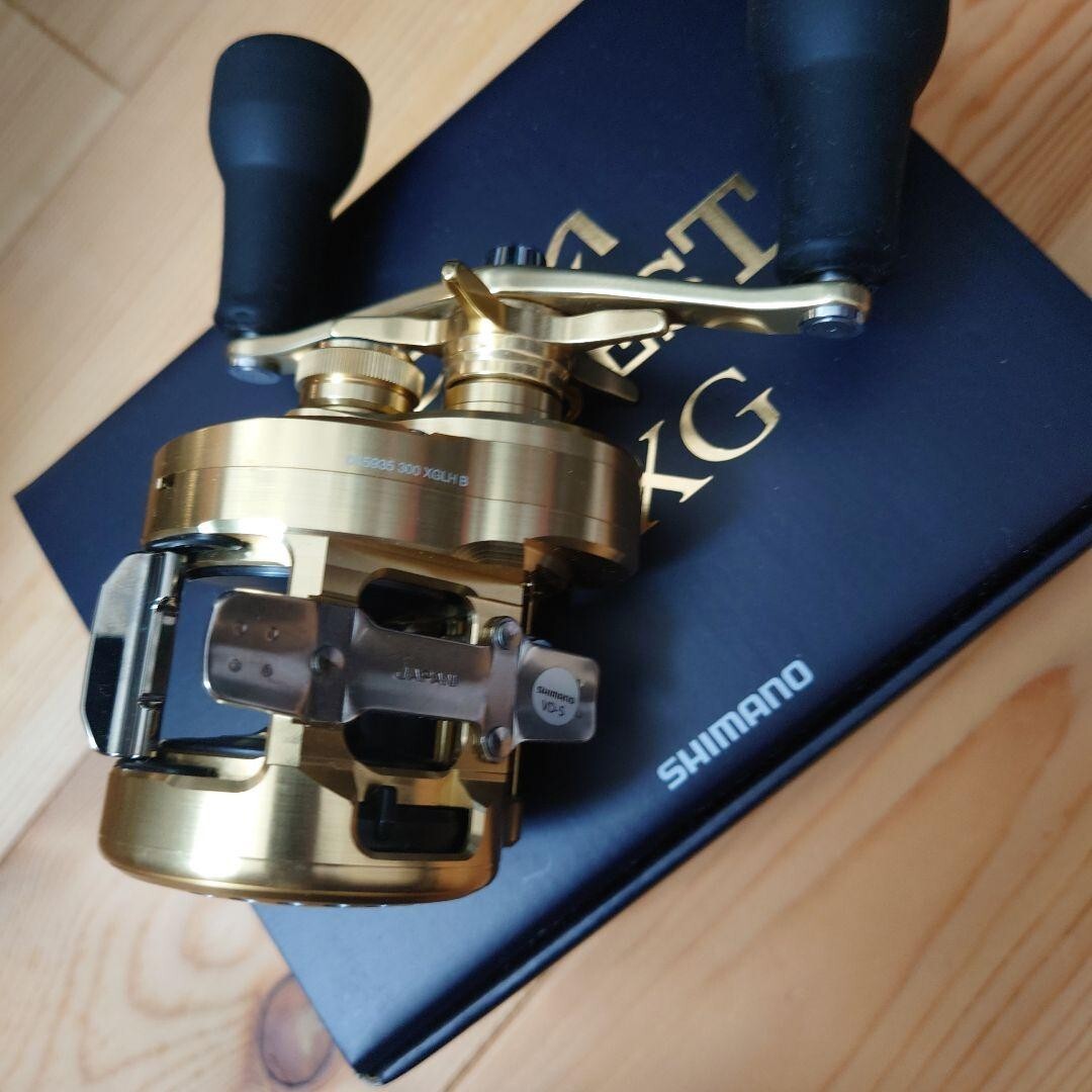 Shimano Baitcasting Reel 23 CALCUTTA CONQUEST MD 300XGLH RIGHT 7.5
