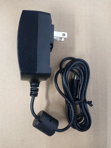Matrox MXO2 Mini - A/V Breakout Box with Express/34 Laptop Host Card & Cable - Picture 11 of 12