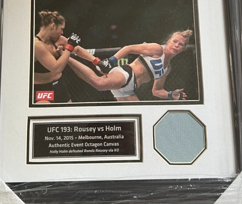 Ronda Rousey vs. Holly Holm UFC 193 Lucha Usado Octágono Enmarcado Lienzo  Foto 2 de 2
