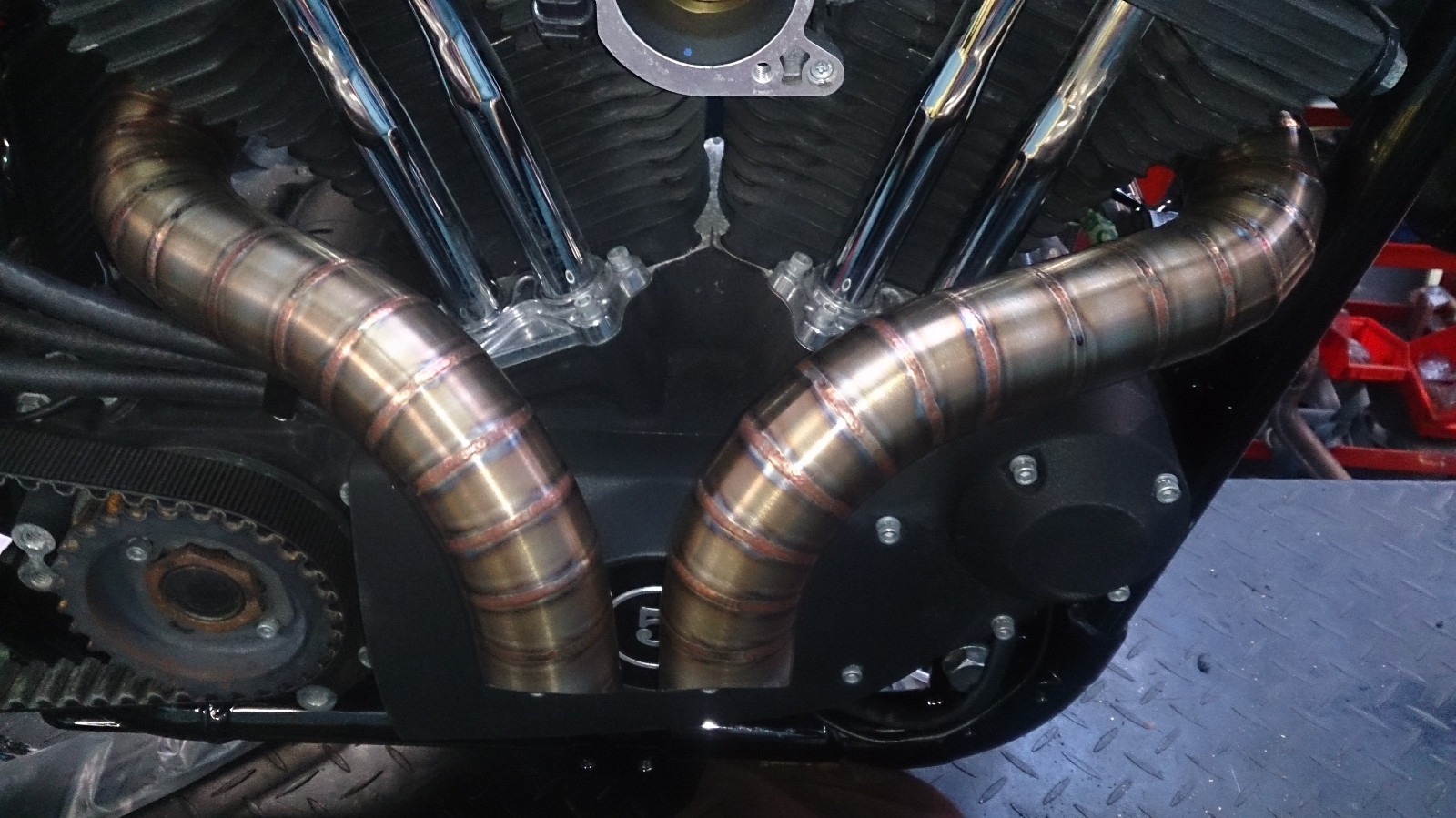 EXHAUST PIPES Stainless Steel TIG Harley Sportster 883/1200 slash cut
