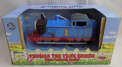 pull back thomas train