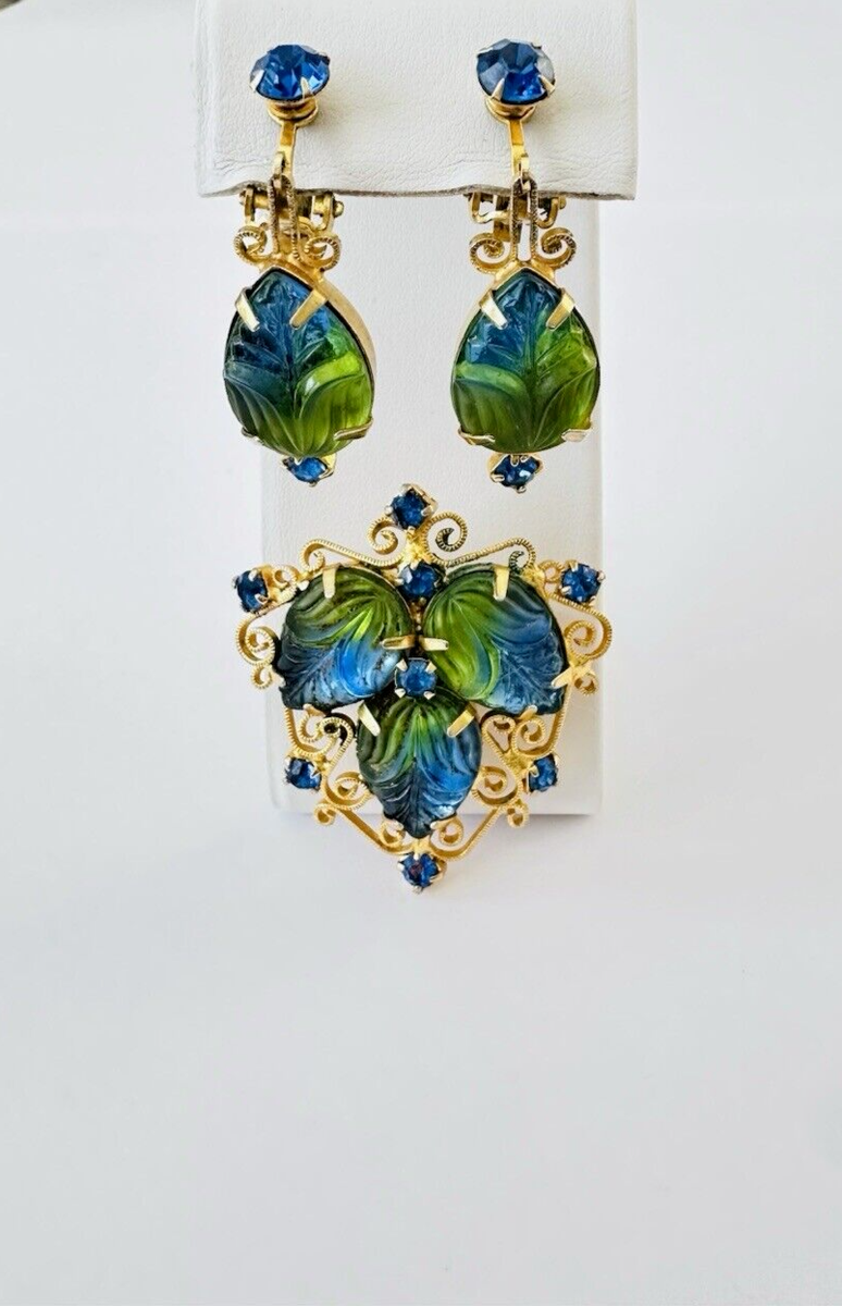 Juliana D&E Blue/Green Molded Glass Leaves Rhinestone Brooch  Vintage Art Deco Czech Molded Blue Glass Leaf Unique Shape Dangle Brooch Pin main image 0