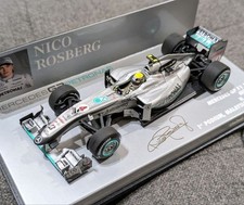 Minichamps 1/43 Mercedes F1 MGP W01 Nico Rosberg Malaysia GP 2010 Model