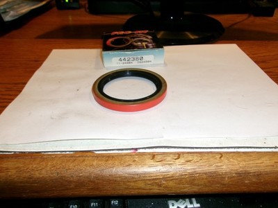 PRO-FIT 442380 OIL SEAL = 2.5'' X 3.256'' X .385''