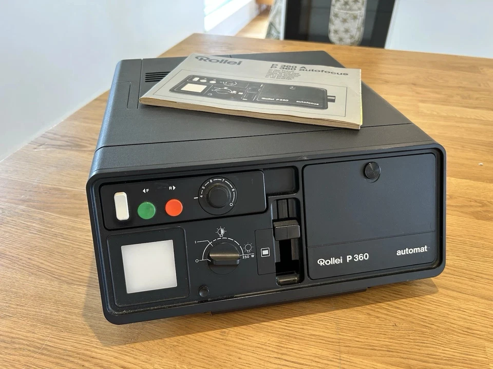 Rollei P360 Slide Projector  85mm lens+ tray remote  TIMER & info - Image 2 of 4
