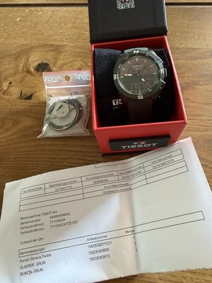 Multifunktionale Tissot T-Touch Titan Khaki Touch Solar  T110420A