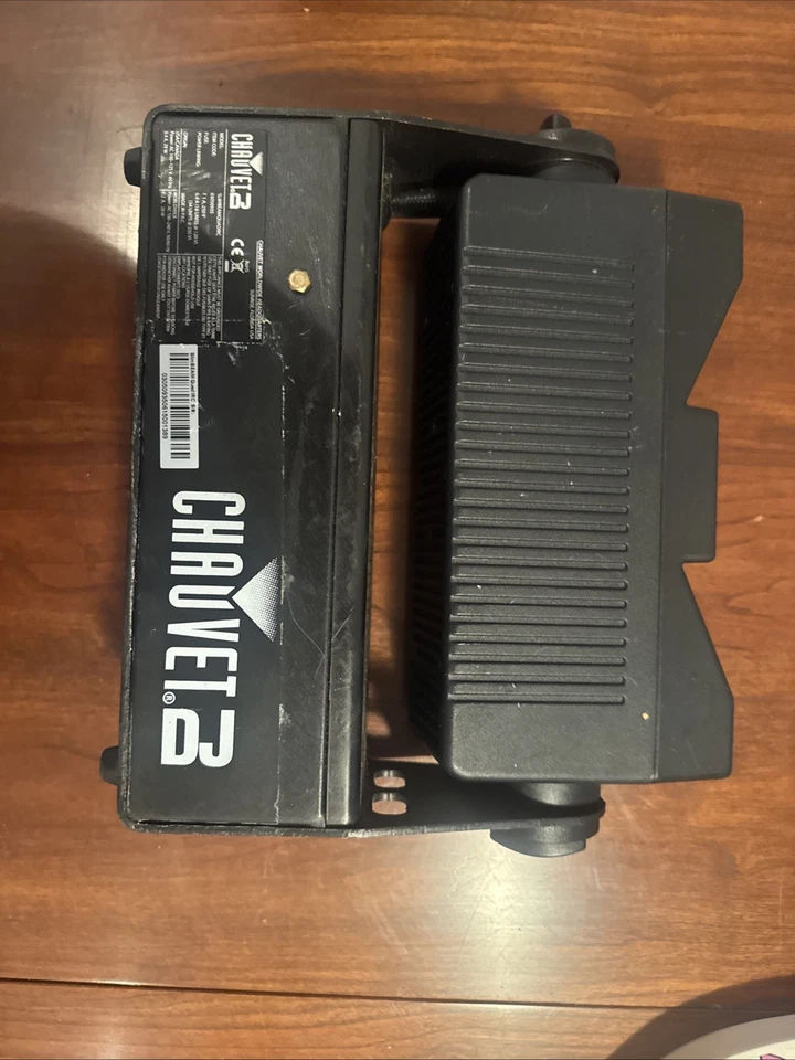 Mint Chauvet DJ EZBeam Q3 ILS Battery-Powered Wall Accent & Effect Light Fixture - Image 3 of 4