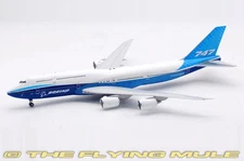 SQ Wings 1:200 747-8I Boeing