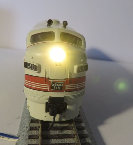 Proto-1000 CB&Q #120 F3A DC/DCC, LED Headlight, Knuckle Couplers, NEW GEARS