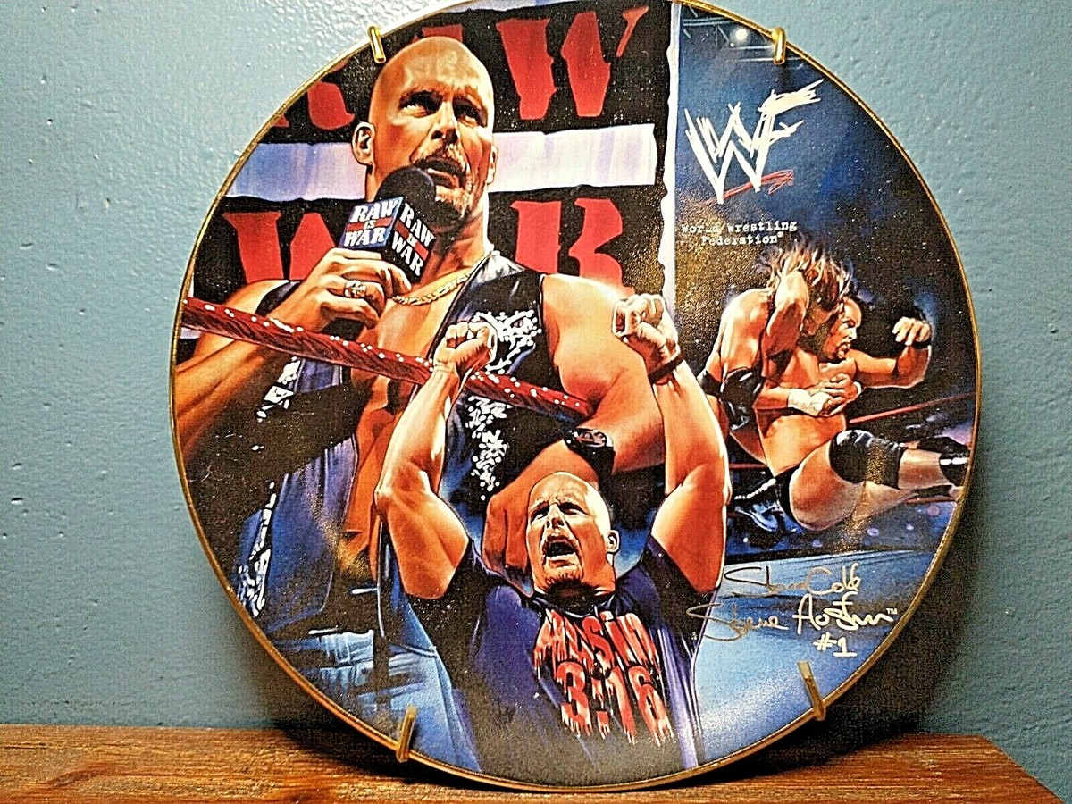Stone Cold Steve Austin Limited Collector Plate Danbury Mint With