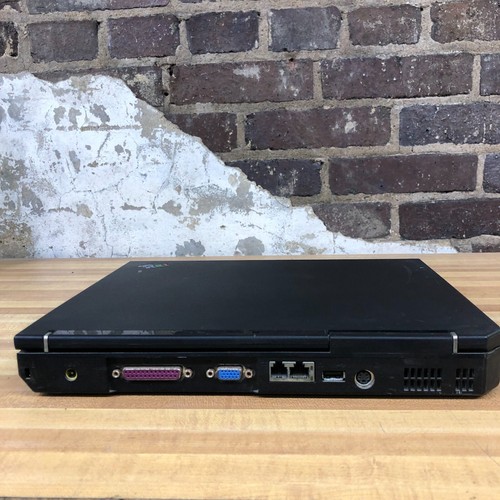 IBM ThinkPad Retro Gaming Laptop Pentium M 1.30GHz 1GB RAM (Windows XP Pro) - Picture 8 of 11
