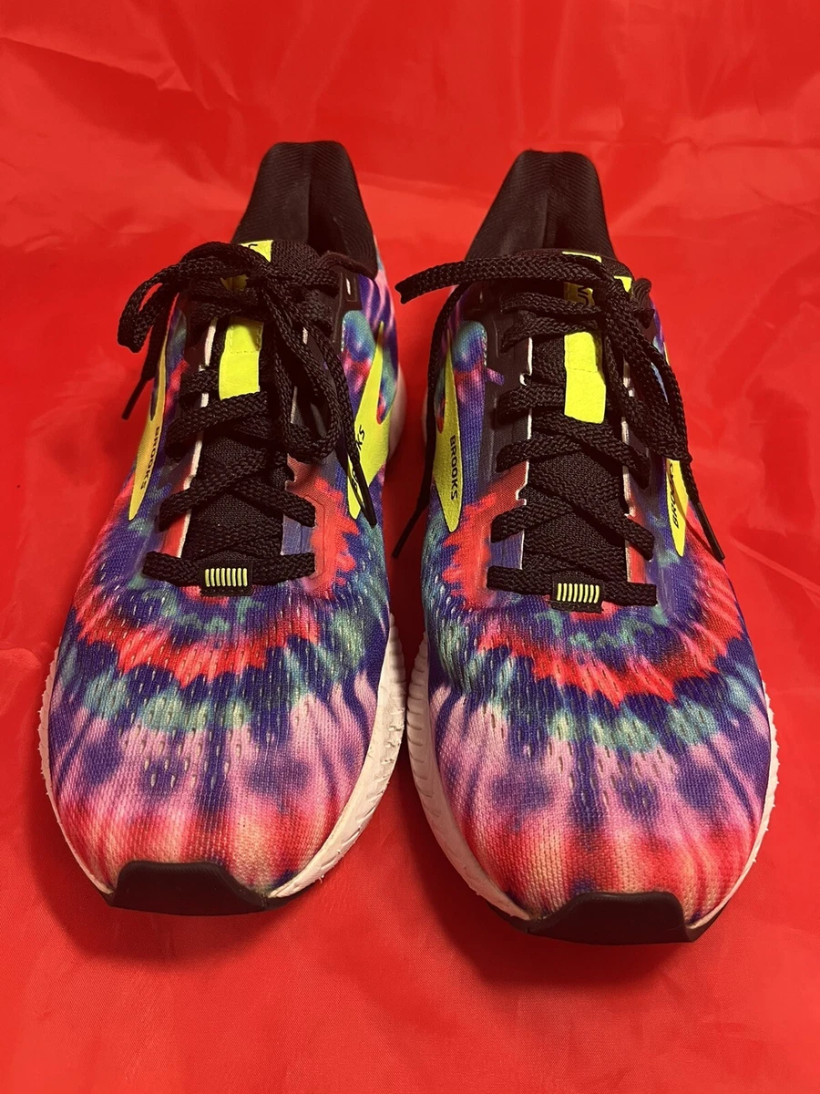 Brooks womens shop tie dye shoes