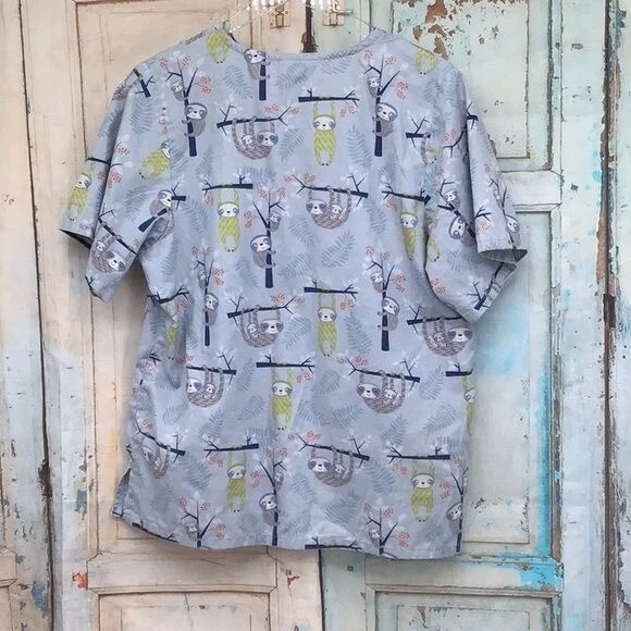 Tafford Medium Sloth Scrubs Top - Image 2 of 4