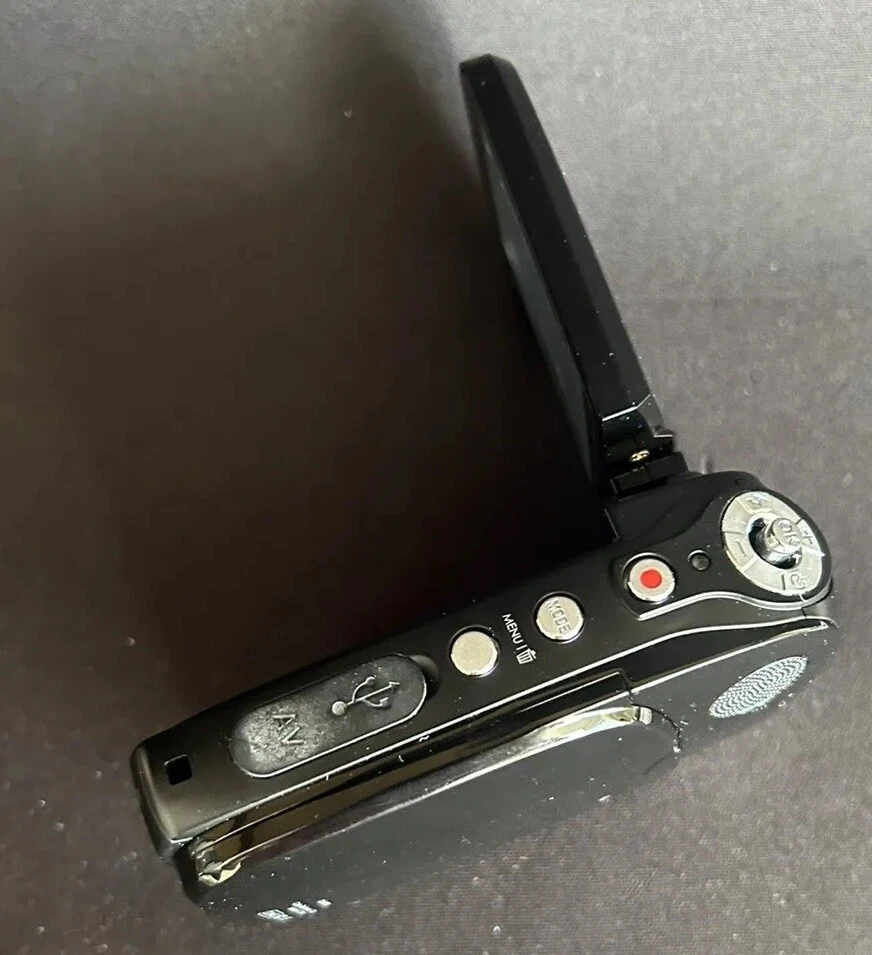 Coby CAM4000 Flash Media Camcorder USED Works Instruction Booklet - Image 3 of 4