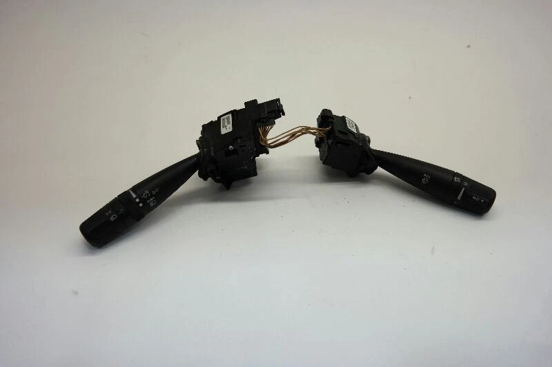 Interruptor multifunción Chrysler 200 2011-14 con faros automáticos  Foto 4 de 4