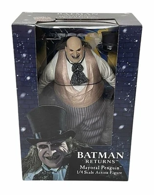 Neca Batmans Rückkehr Actionfigur 1/4 Mayoral Penguin (Danny DeVito) 38 cm - Bild 1 von 4