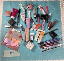 High-End Skincare makeup Mixed lots Makeup Brushes tools Beauty Accessories 40+