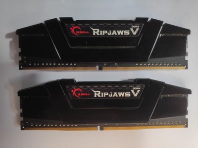 16GB RAM (2x8GB) Ripjaws DDR4-3200 16/18/18/38 - B-Dies  - F4-3200C16D-16GVKB