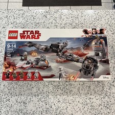 LEGO Star Wars 75202 Defense Of Crait New Fac...