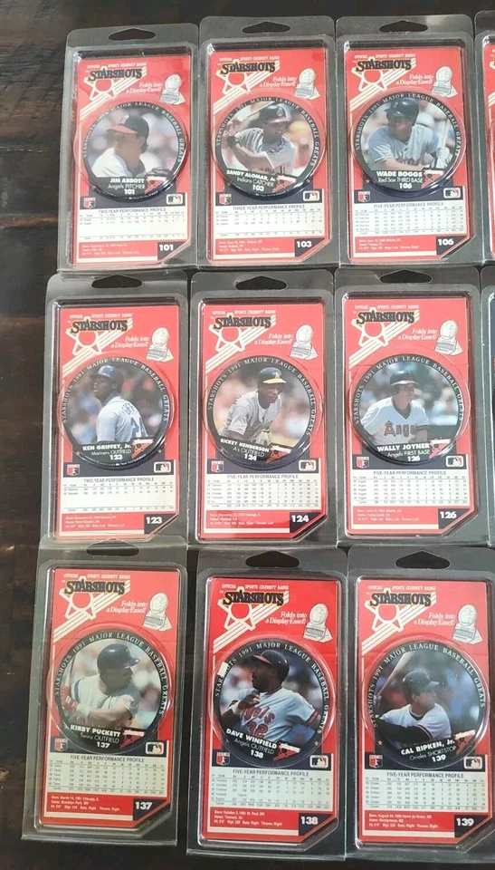 30 Different Starshots 1991 MLB Baseball Vintage Button Pin Lot Ken Griffey Jr + - Image 2 of 4