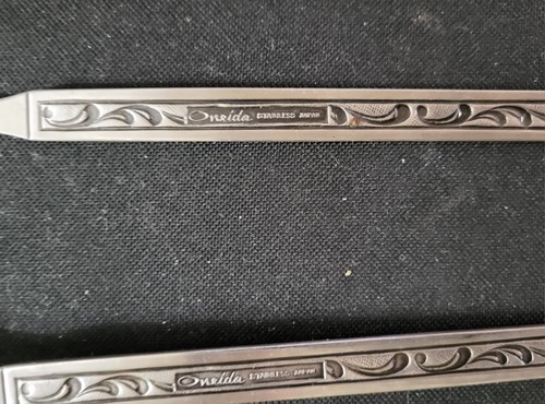 Vintage ONEIDA MCM Stainless Salad Spoon & Fork Serving Set Japan Scroll Pattern - Picture 9 of 10